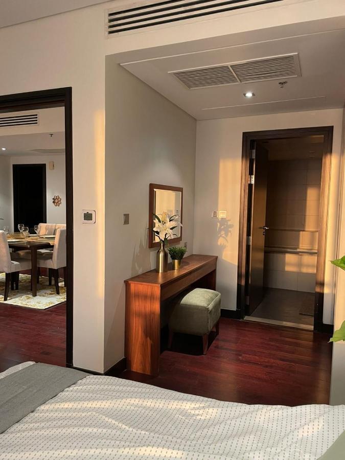 Anantara Hotel Apartment Palm Jumeirah Connected Anantara Hotel Dubai Exterior photo